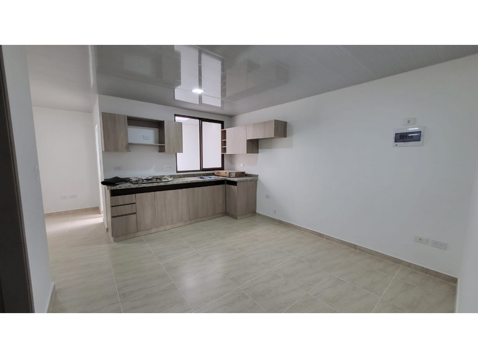 SE VENDE HERMOSA CASA DE 3 PISOS INDEPENDIENTES EN LA PRADERA — foto 4