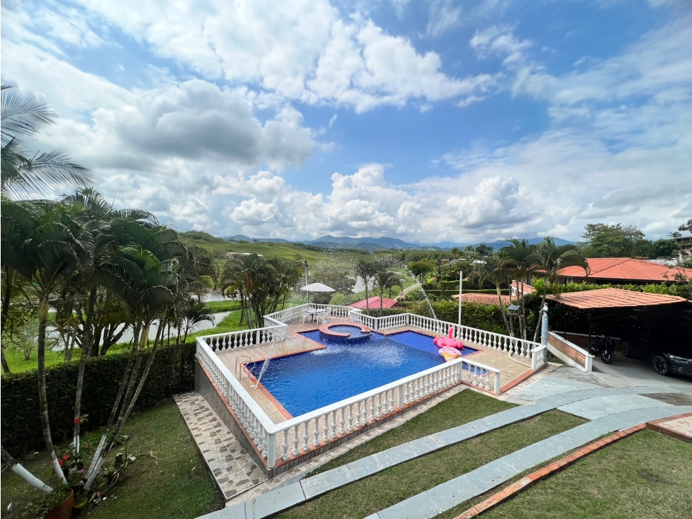 Se Vende o Permuta Espectacular Casa Campestre en Viterbo. - 3