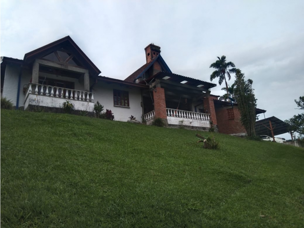 SE VENDE O PERMUTA CASA CAMPESTRE VIA ARMENIA — foto 3