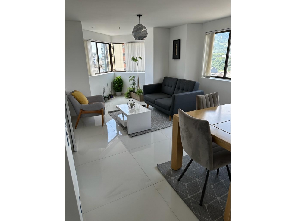 Apto de 57 m² Totalmente Remodelado en Venta - CENTRO — foto 3