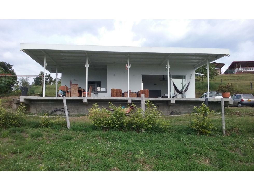 Se Vende Hermosa Finca en Tribunas — foto 3