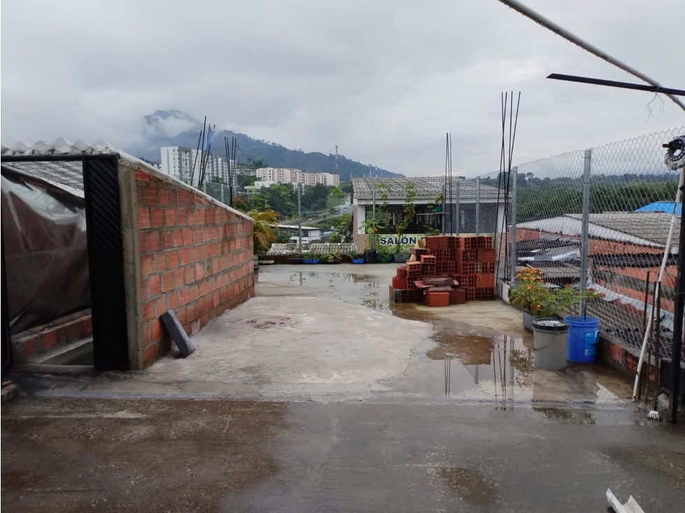 Venta de casa comercial 2 locales 2 bodegas y un apartamento en Cuba — foto 6