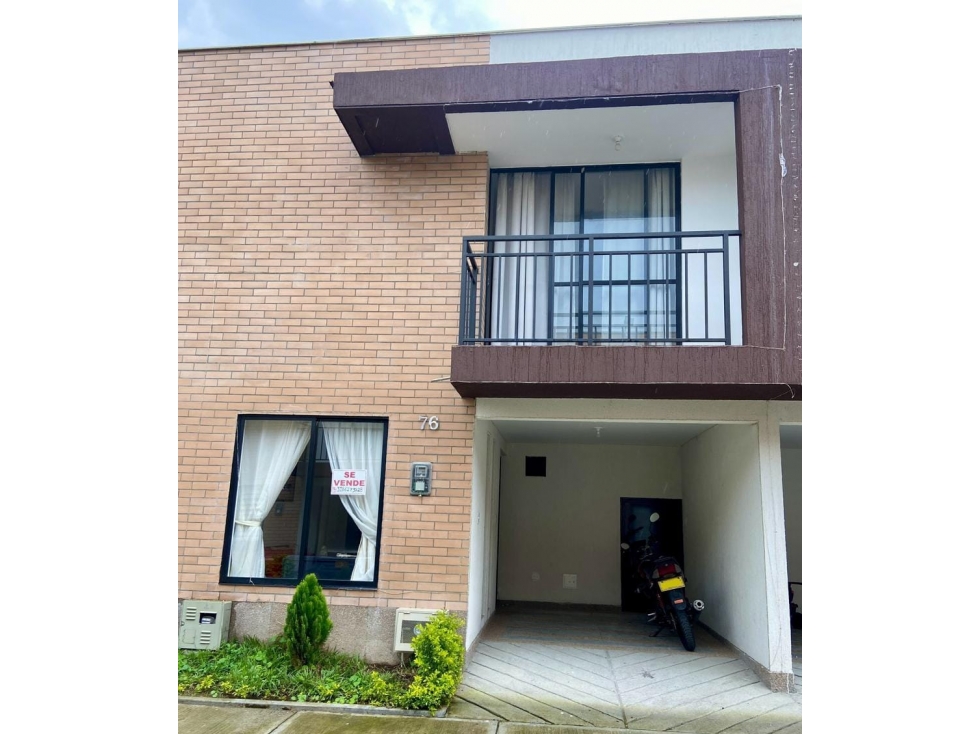 Venta de hermosa casa unidad residencial Tacuara Mall Dosquebradas — foto 2