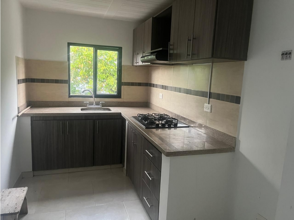 SE VENDE CASA EN LA SULTANA DOSQUEBRADAS vivienda independiente — foto 2