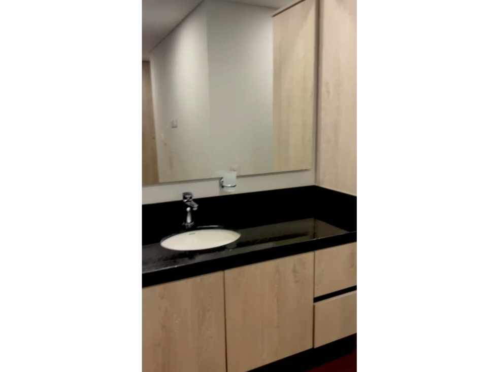 SE VENDE APARTAMENTO EN LA AVENIDA SUR UNA EXCELENTE UBICACION — foto 4