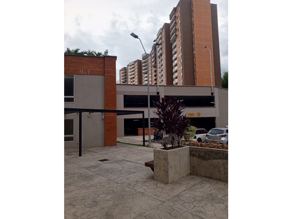 VENTA DE APARTAMENTO EN LA AV SUR — foto 3