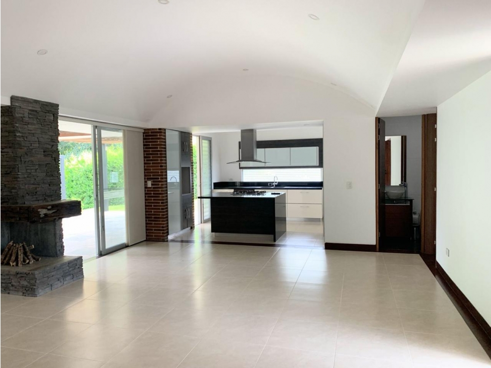 SE VENDE FABULOSA CASA CAMPESTRE EN CERRITOS — foto 3