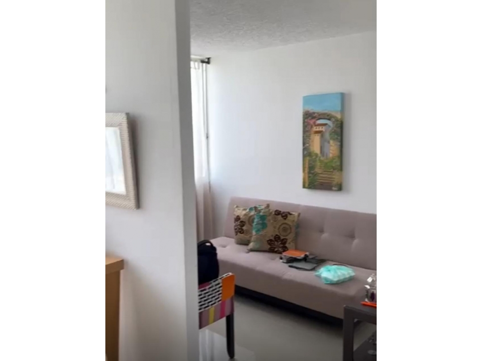 SE VENDE APARTAMENTO EN CONJUNTO CERRADO EN EL POBLADO 1 — foto 3
