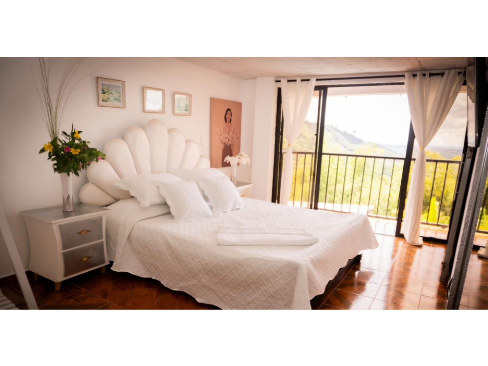 SE VENDE FINCA HOTEL A 8 MINUTOS DEL CRUCERO DE COMBIA — foto 4