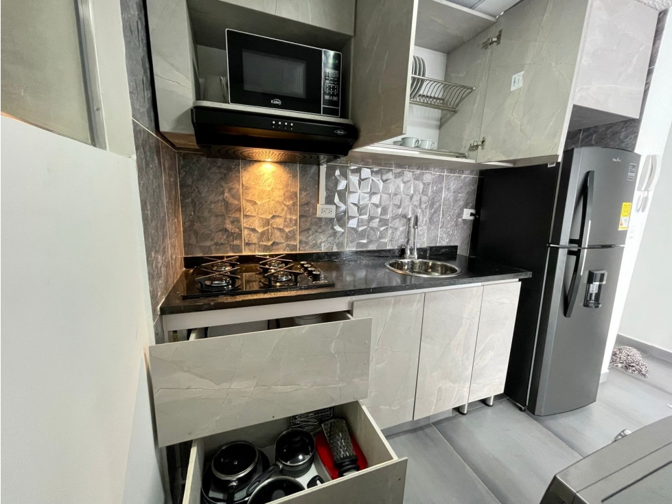 SE VENDE APARTAMENTO EN EL POBLADO