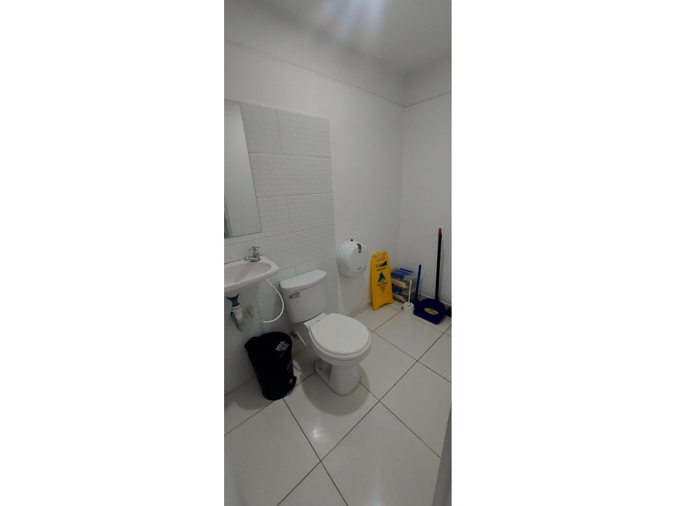 SE VENDE CASA COMERCIAL EN EL NORTE DE ARMENIA — foto 3