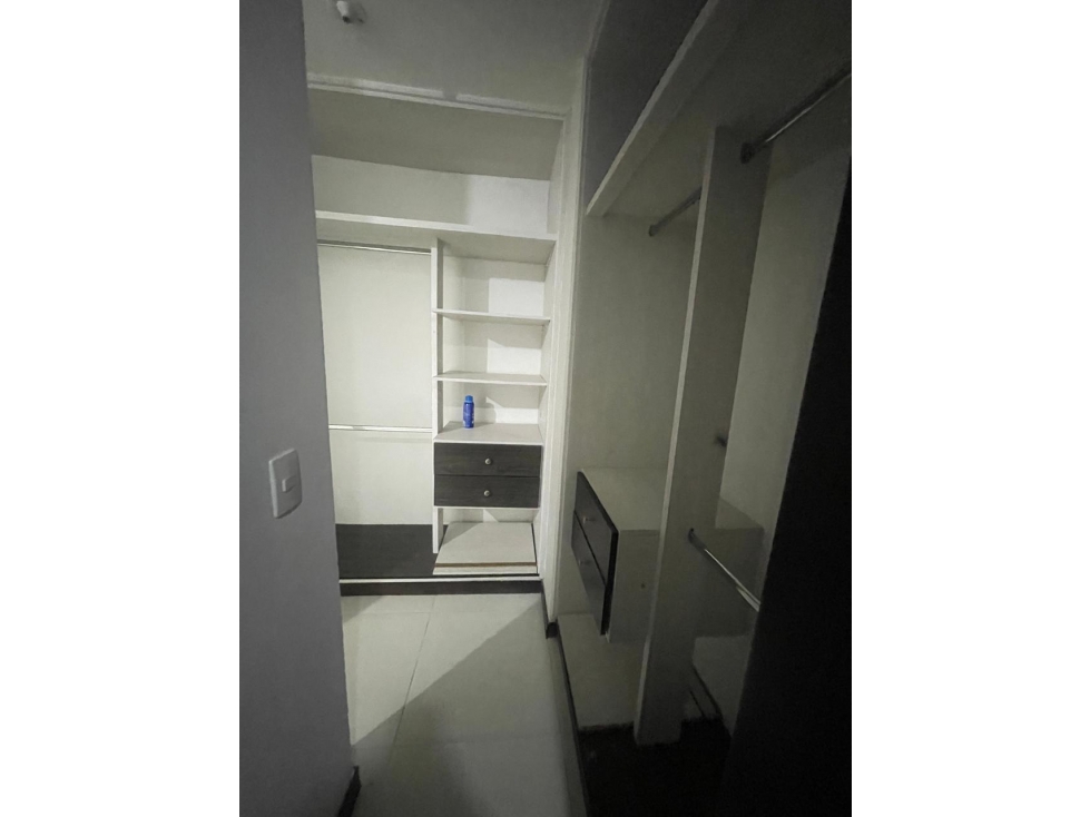 SE VENDE APARTAMENTO EN CERRITOS — foto 4