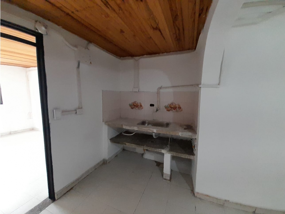 SE VENDE CASA CON VIVIENDAS INDEPENDIENTES EN CARTAGO — foto 4