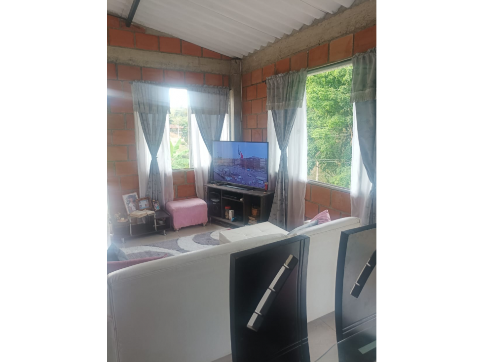 SE VENDE CASA CAMPESTRE EN VITERBO EN CONDOMINI0 - 3