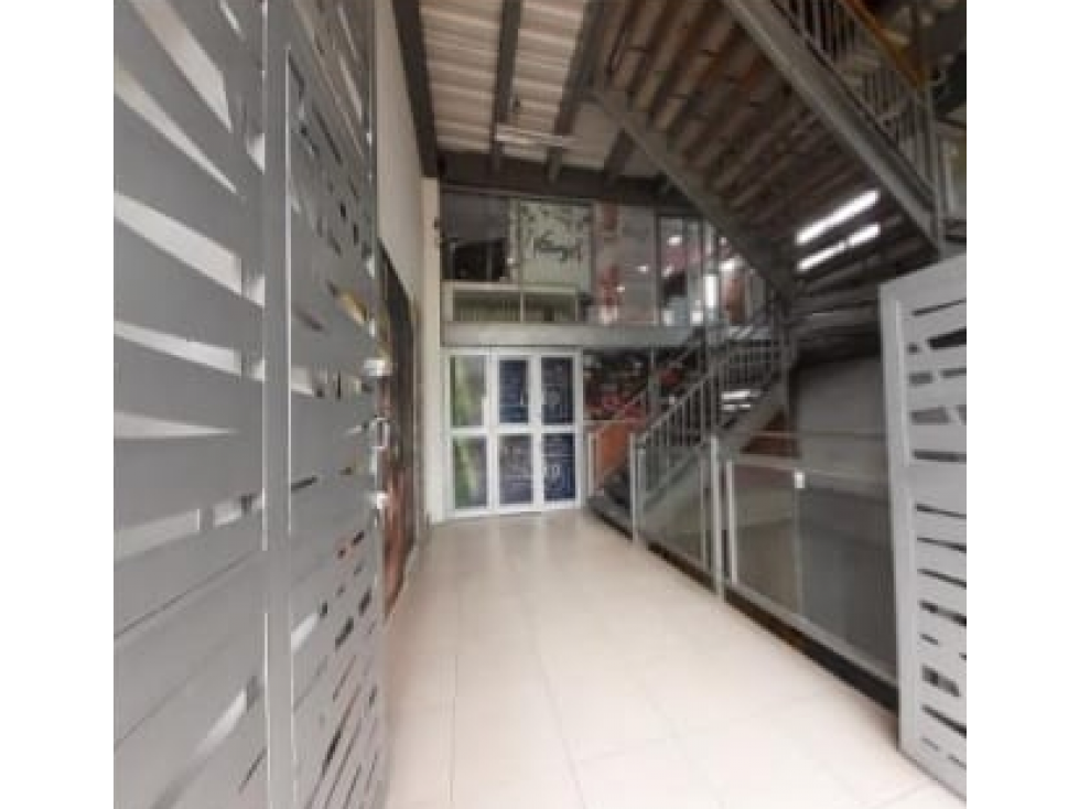 SE VENDE BODEGA Y LOCALES, CERCA BOMBA CORALES RENTABILIDAD - 3