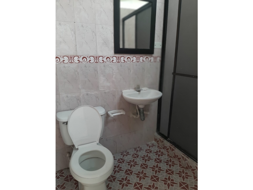 SE VENDE BODEGA AREA 264 M2 CERCA AL VIADUCTO — foto 5