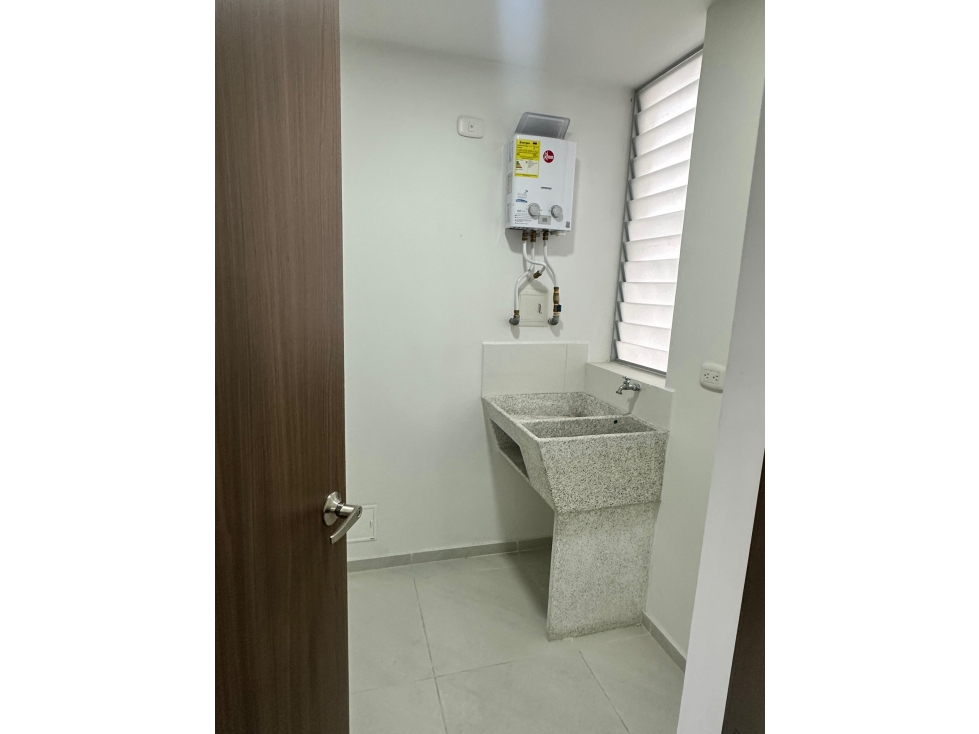 SE VENDE HERMOSO APARTAMENTO NUEVO EN CONJUNTO CERRADO DOSQUEBRADAS — foto 3