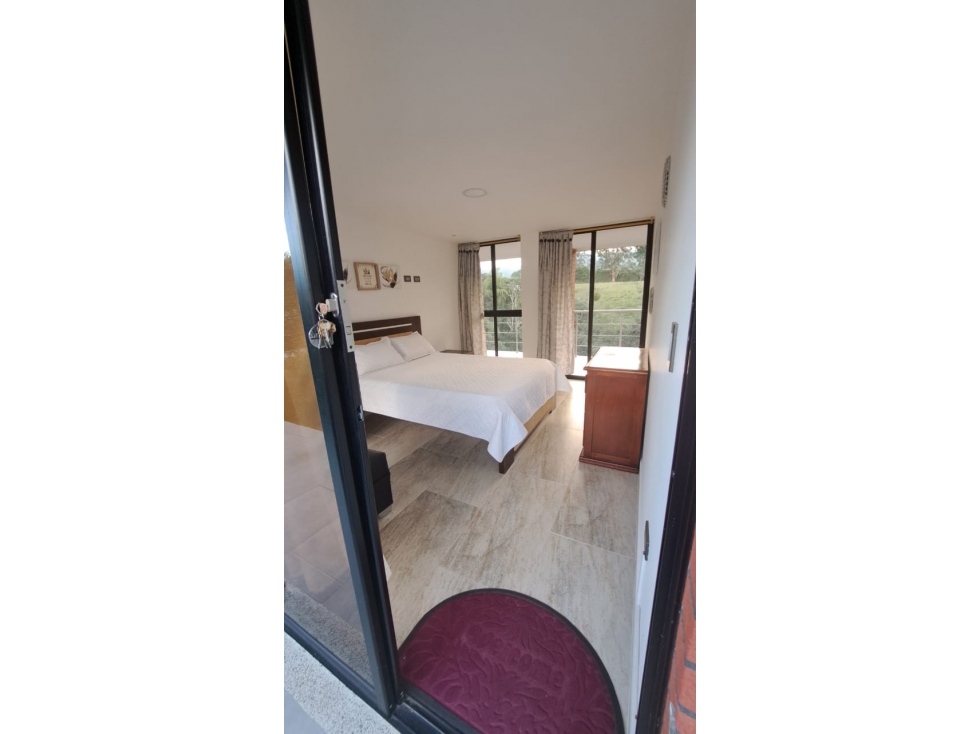 SE VENDE ESPECTACULAR CASA CAMPESTRE CONJUNTO CERRADO COMBIA — foto 3