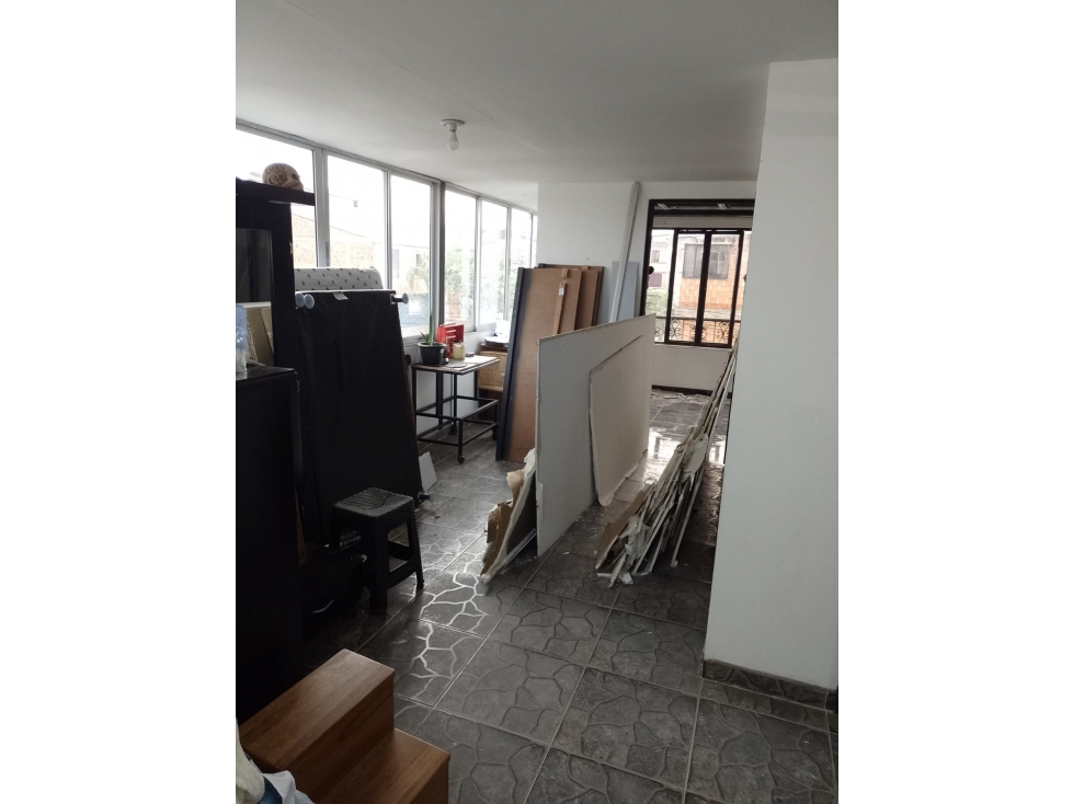 SE VENDE CASA CON VIVIENDAS INDEPENDIENTES CUBA — foto 3