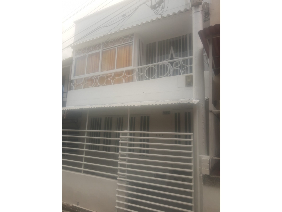 SE VENDE CASA CON VIVIENDAS INDEPENDIENTES LA DIVISA, CUBA — foto 3