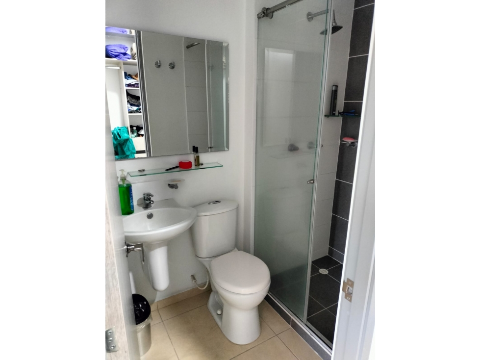 SE VENDE APARTAMENTO PISO 8 EN CIUDAD NATURA — foto 4