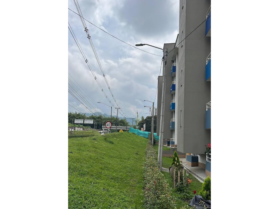 SE VENDE APARTAMENTO PRIMER PISO DOSQUEBRADAS — foto 4