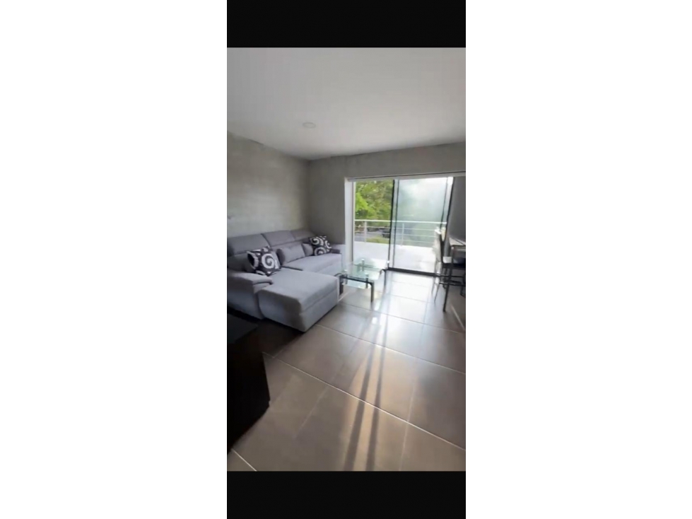 SE VENDE APARTAMENTO EN ALAMOS