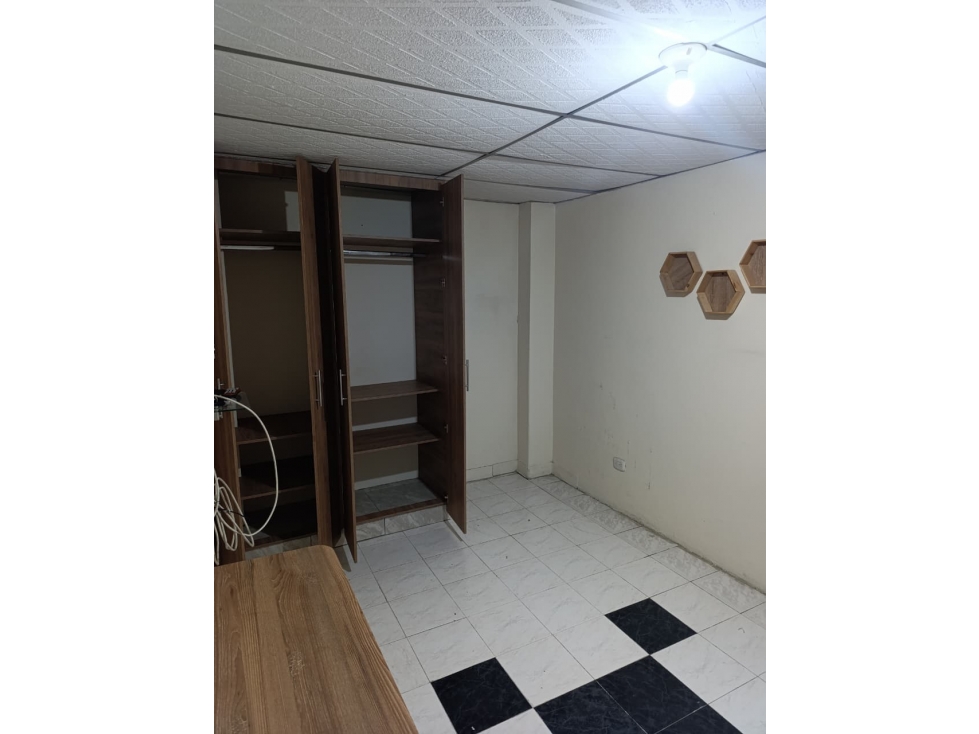 SE VENDE PROPIEDAD CON 12 APARTAESTUDIOS SECTOR CENTRO PEREIRA — foto 3