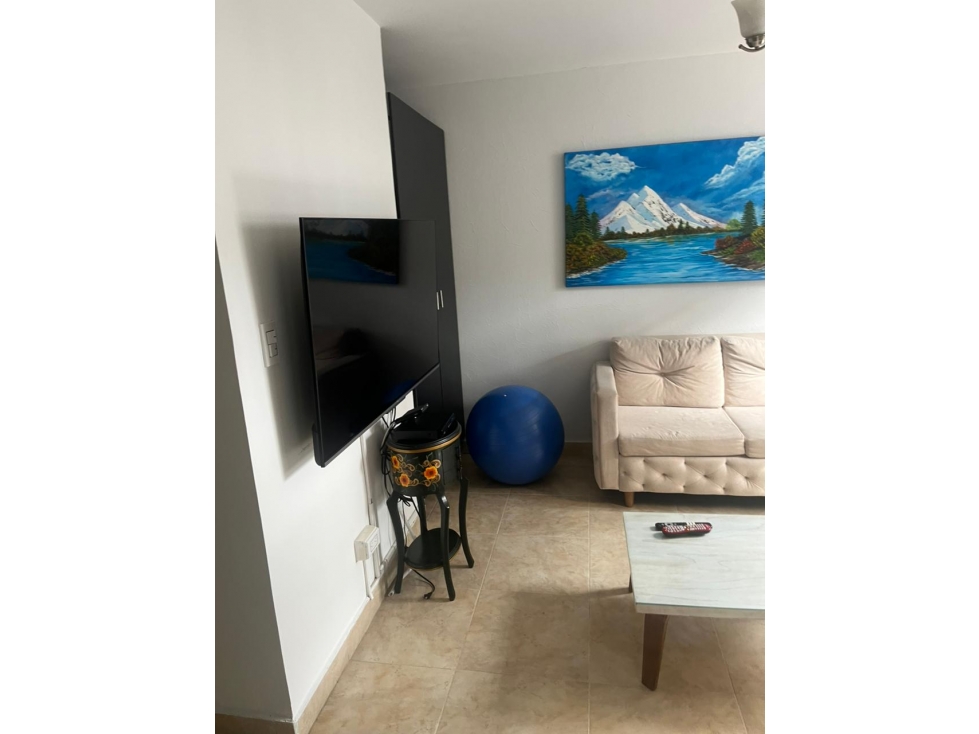 SE VENDE HERMOSA CASA EN BAVARIA AREA 260M2 CONSTRUIDOS — foto 4