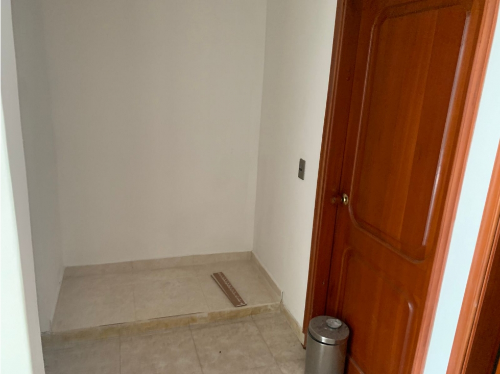 SE ARRIENDA CASA COMPLETA EN MARAYA - 3