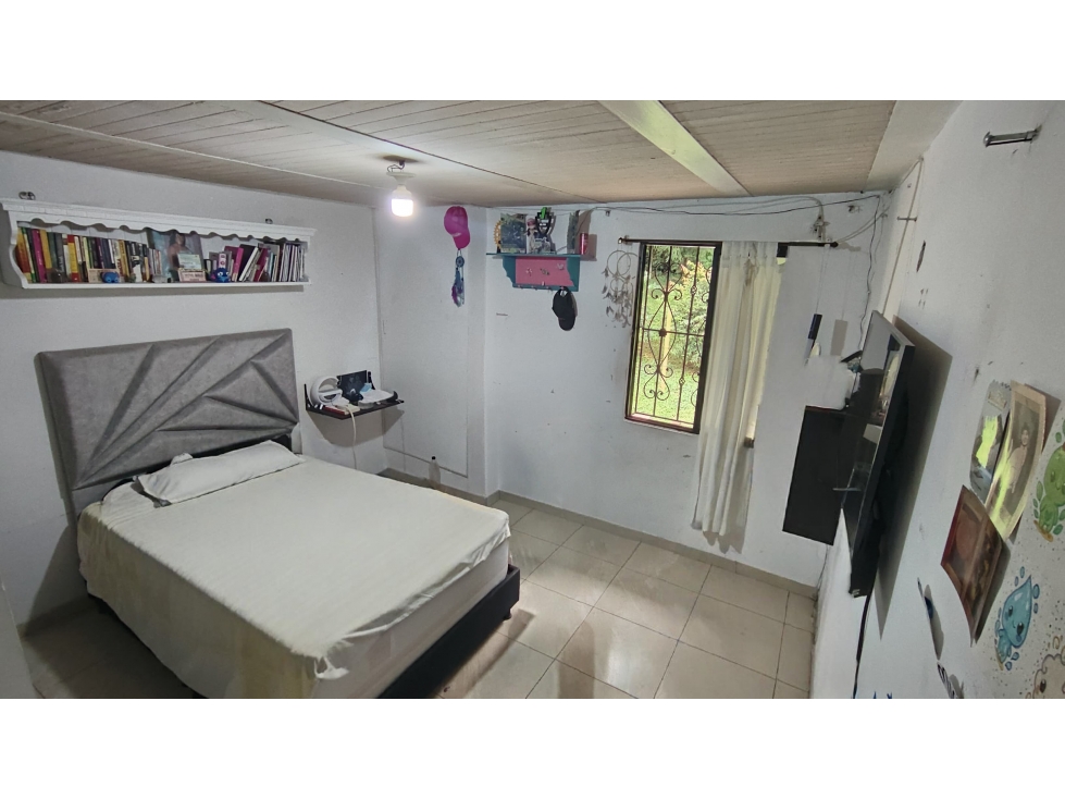 SE VENDE CASA DE 3 PISOS EN DOSQUEBRADAS — foto 4