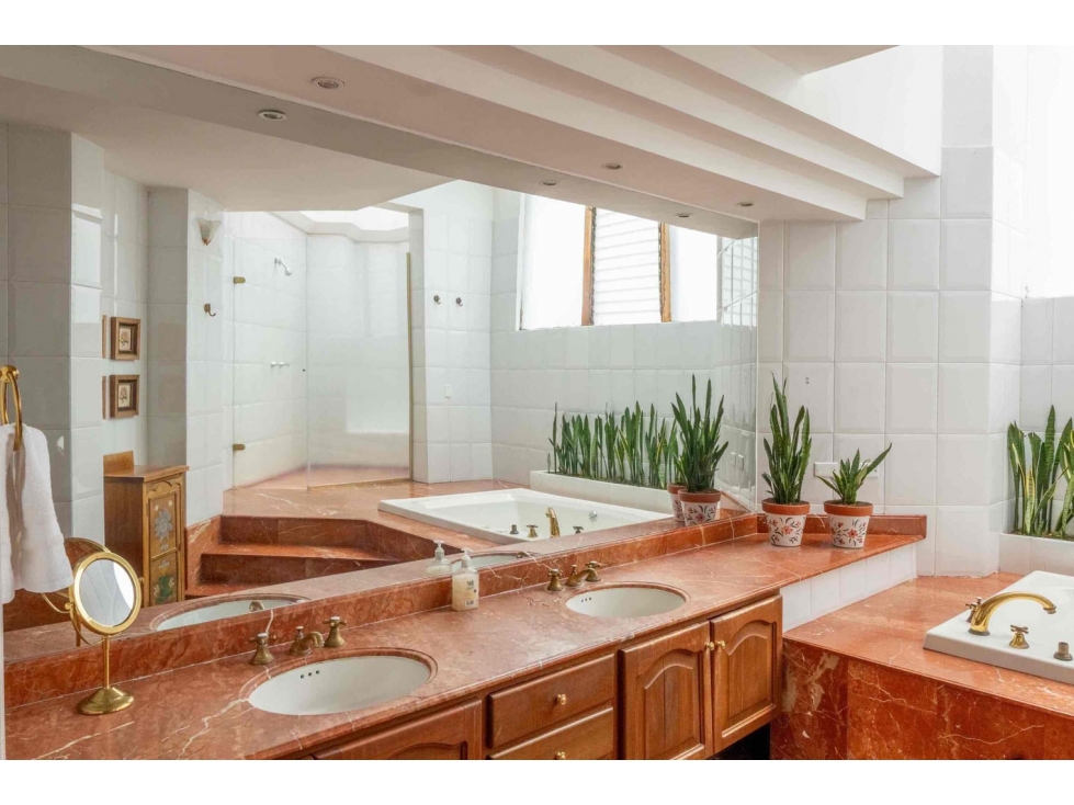 SE VENDE CASA DE LUJO EN CONJUNTO EXCLUSIVO EN PINARES — foto 5