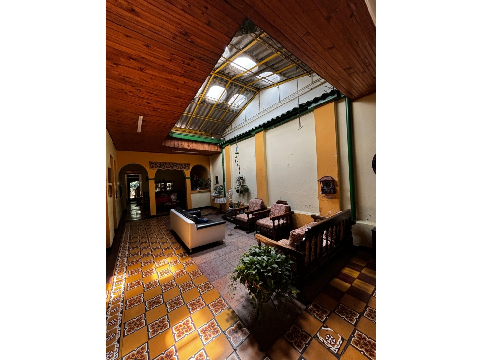 !OPORTUNIDAD DE INVERSIÓN¡ SE VENDE CASA EN EL CENTRO DE PEREIRA — foto 3