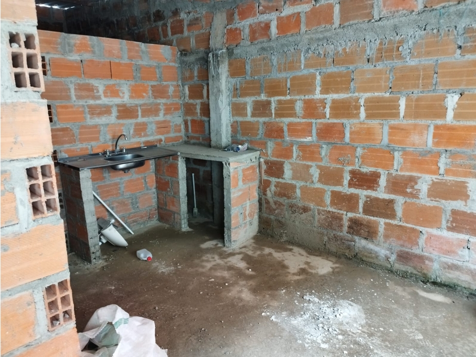 Se vende casa para terminar en Pereira 2 hab — foto 3