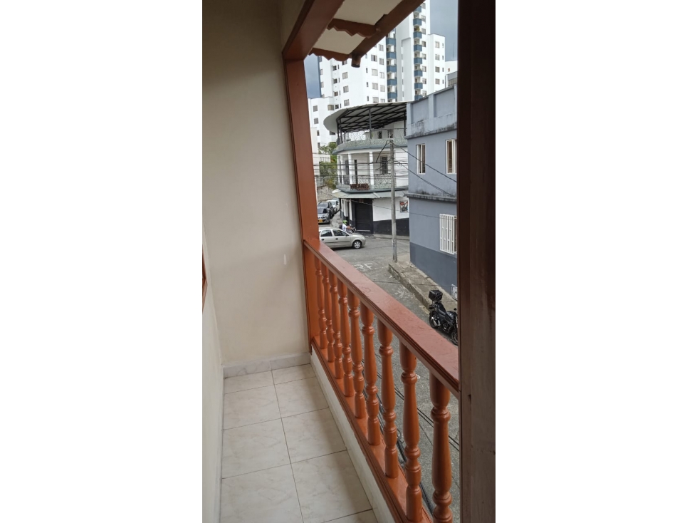 !GRAN OPORTUNIDAD¡ SE VENDE CASA CON 3 APARTAESTUDIOS INDEPENDIENTES — foto 4