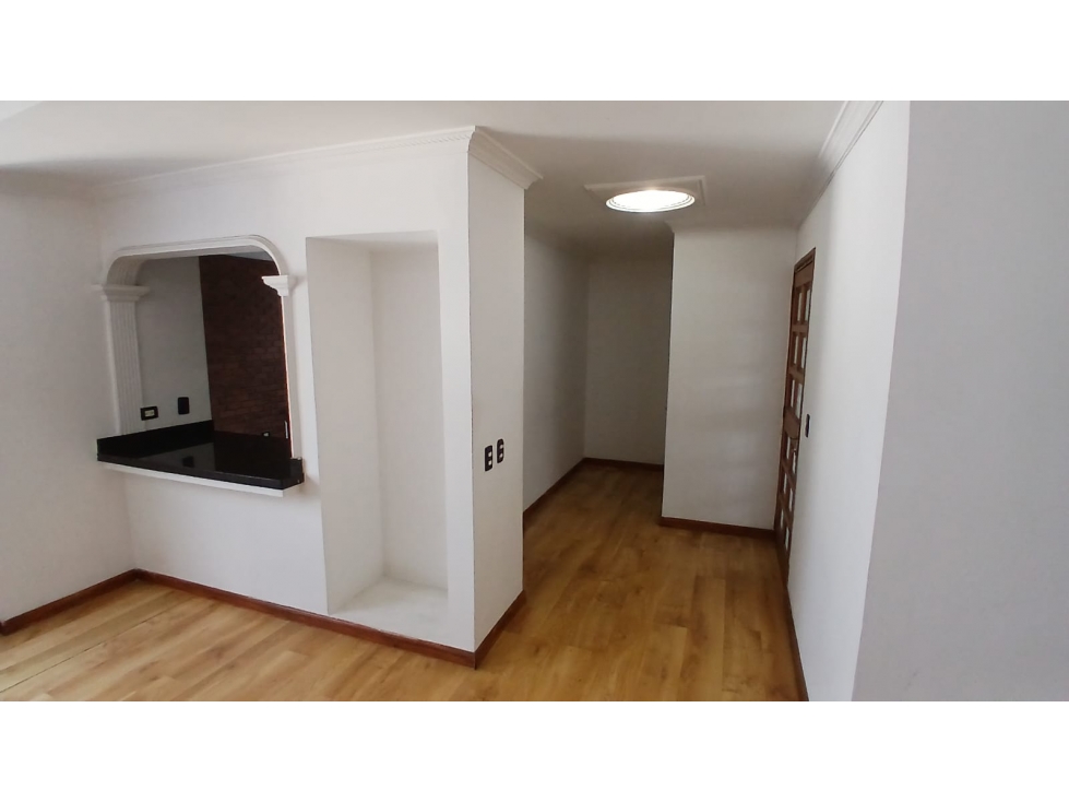 SE VENDE ESPECTACULAR PENT HOUSE EN LA CIRCUNVALAR PEREIRA — foto 3