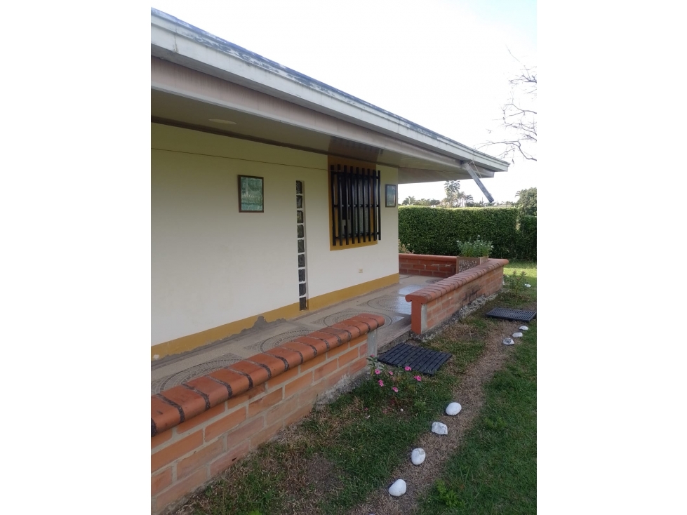 SE VENDE CASA CAMPESTRE EN EL RETIRO CERCA MORELIA AREA 3200 M2 — foto 3