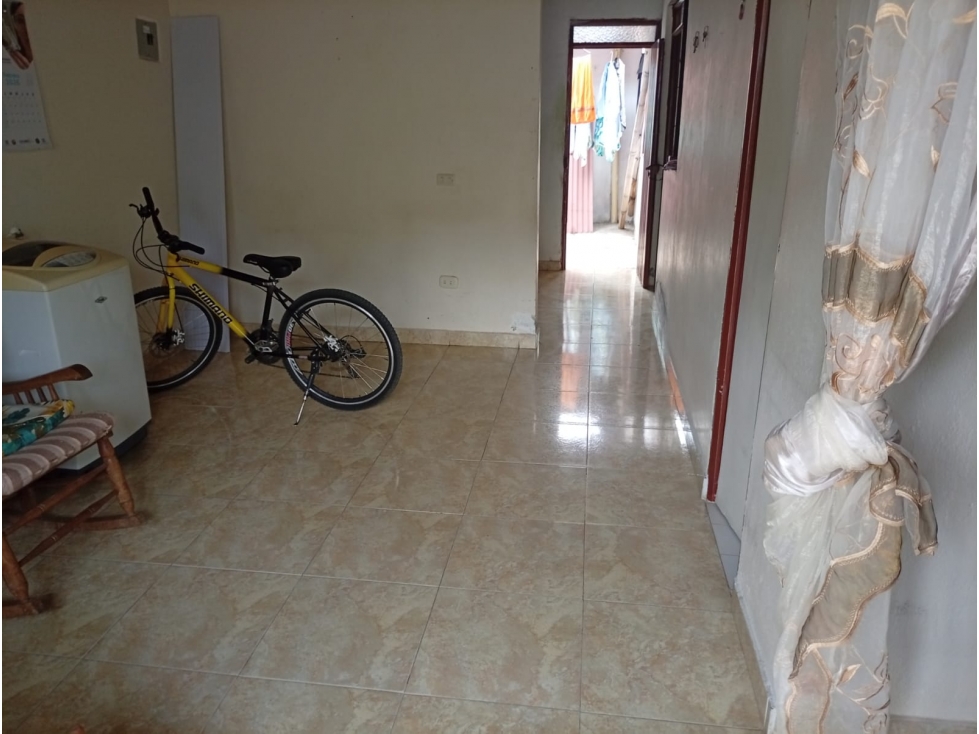 Se Vende Casa Económica De 3 Habitaciones En La Victoria — foto 3