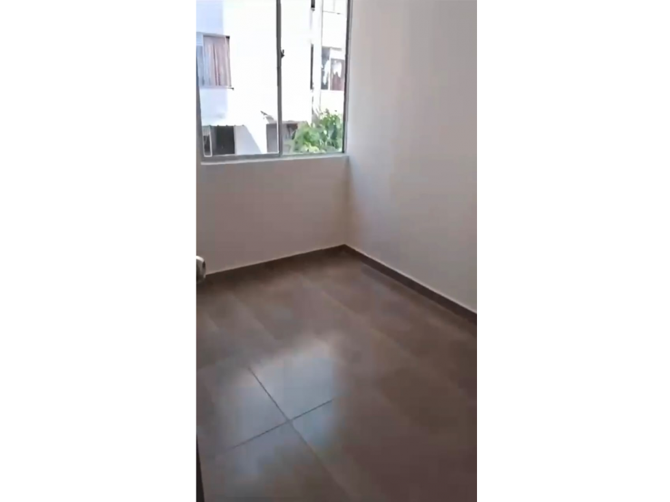 SE VENDE APARTAMENTO EN SALAMANCA SECTOR CONDINA — foto 3