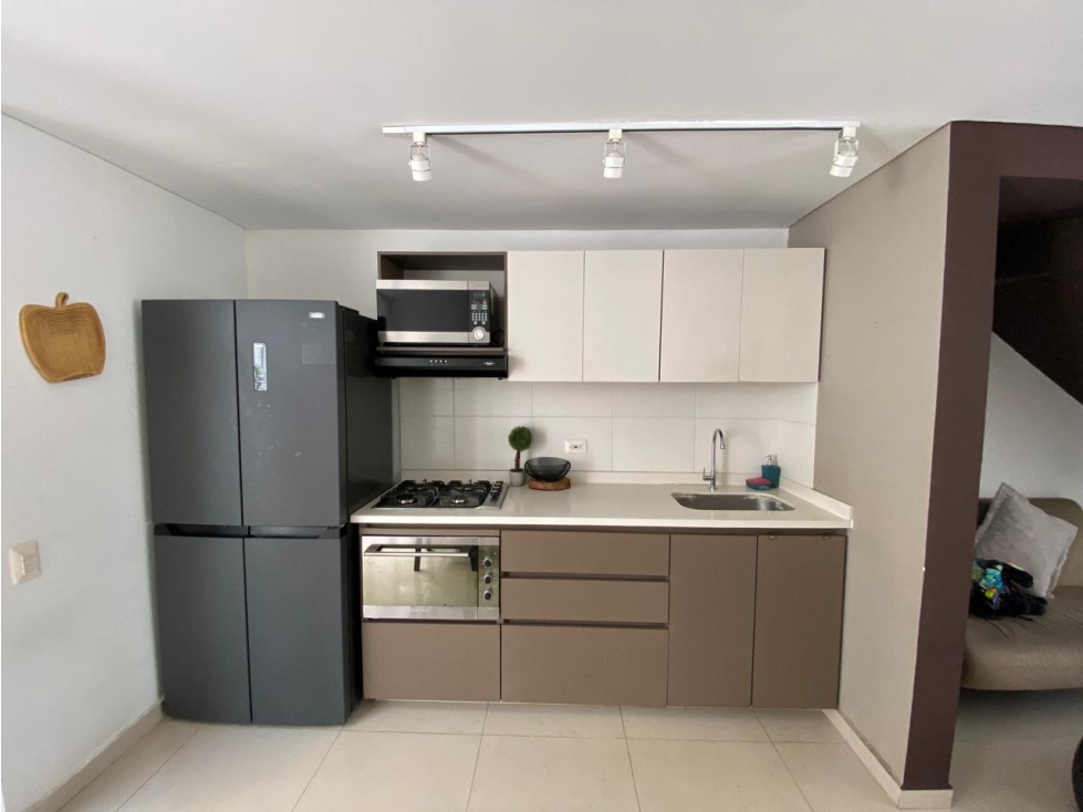 Se Vende Hermosa Casa De 2 Pisos En Cartago — foto 3