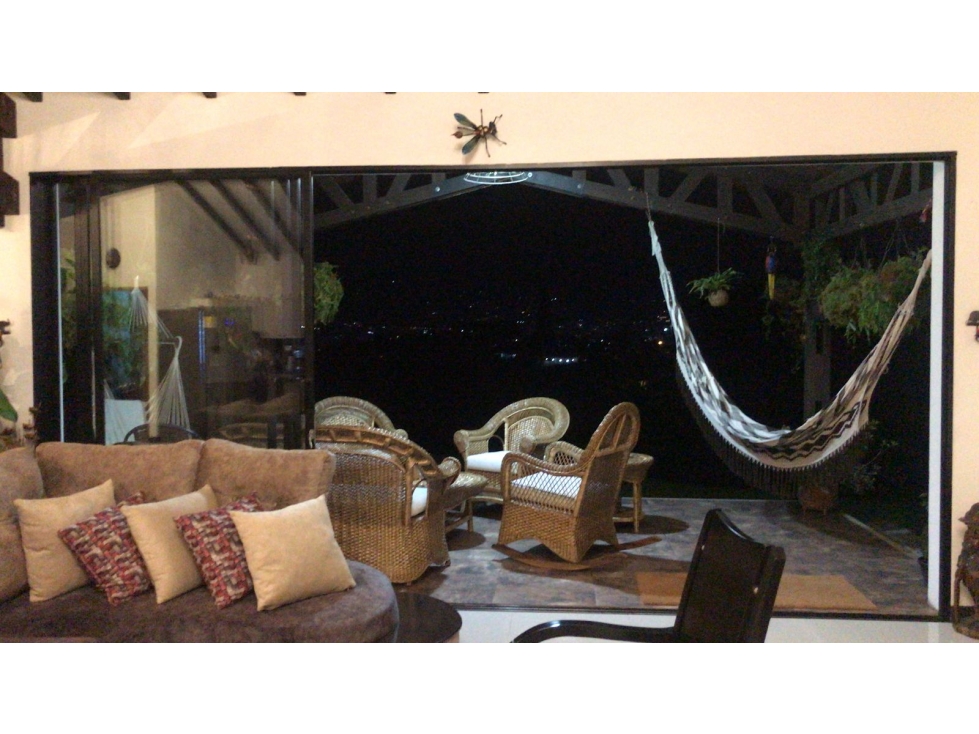 SE VENDE CASA CAMPESTRE EN CONJUNTO VIA ARMENIA AREA LOTE 1900M2 — foto 3