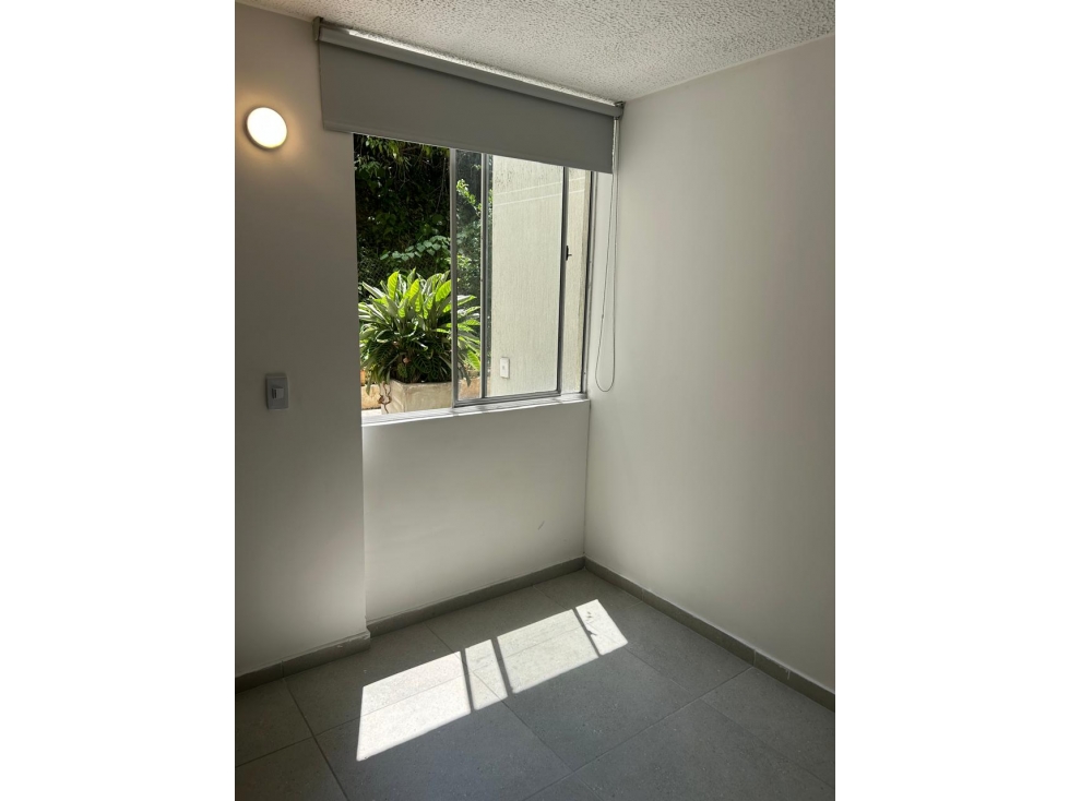 SE VENDE APARTAMENTO EN CONJUNTO CERRADO AV SUR - 4