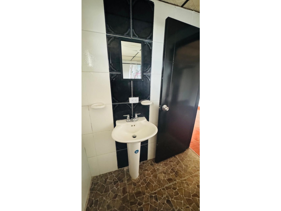 SE VENDE CASA EN DOSQUEBRADAS — foto 4