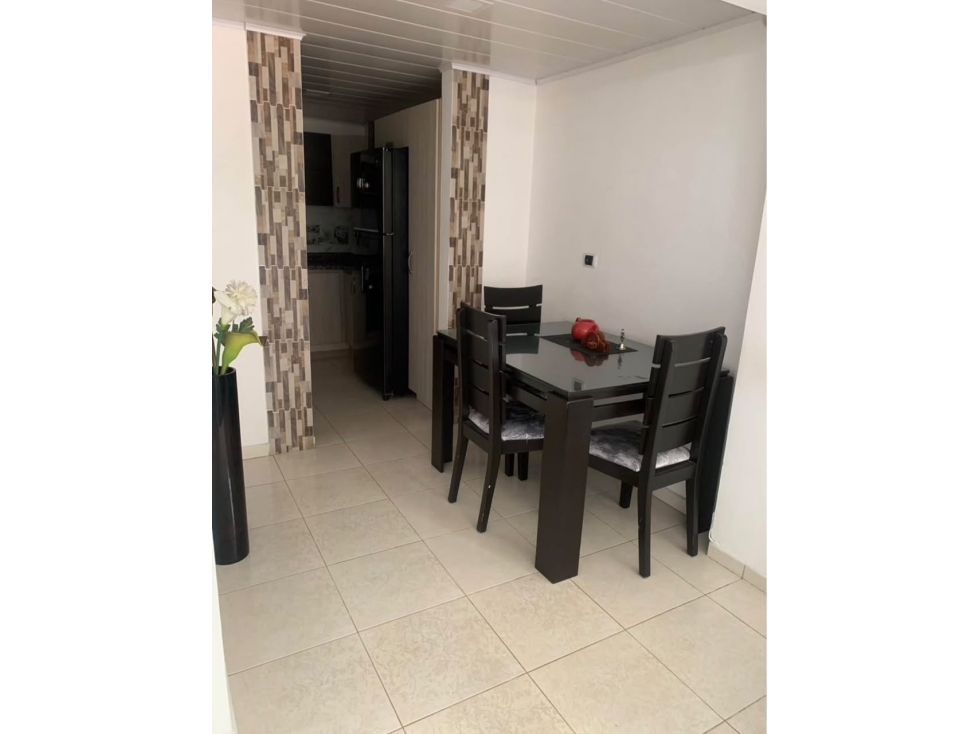 SE VENDE CASA ESQUINERA DE 3 PLANTAS EN DOSQUEBRADAS — foto 3