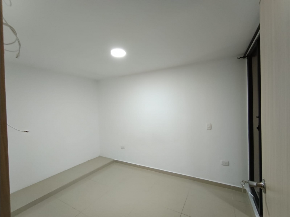 SE ARRIENDA APARTAESTUDIO EN EL CENTRO — foto 5