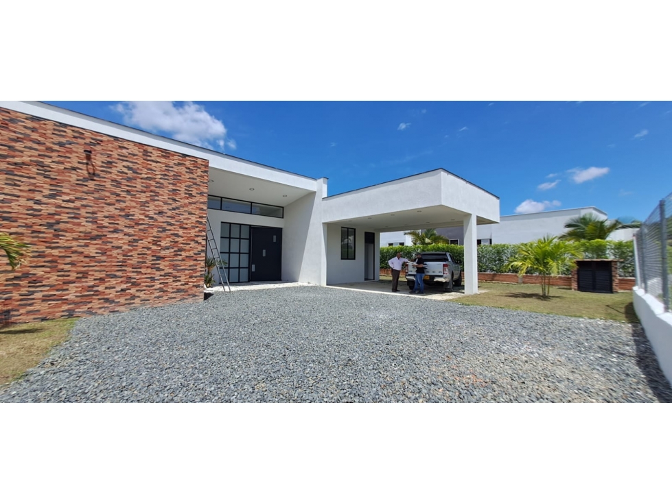 Vendo Hermosa Casa Campestre en conjuto Cerrado en Cerritos