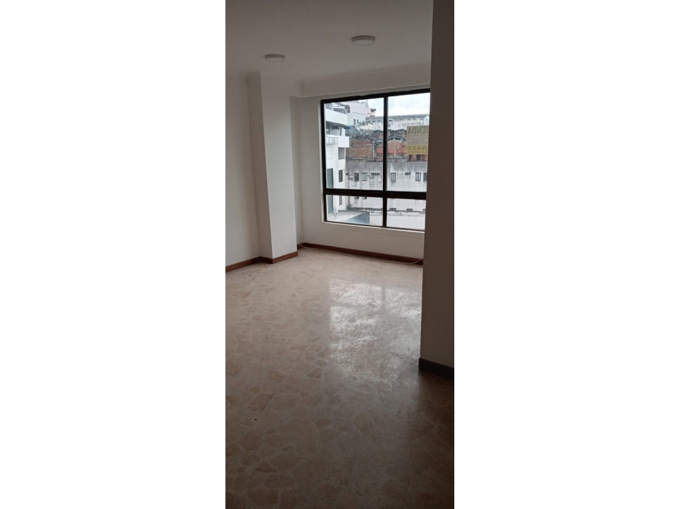 se vende apartamento en el centro CON PARQUEADERO — foto 6