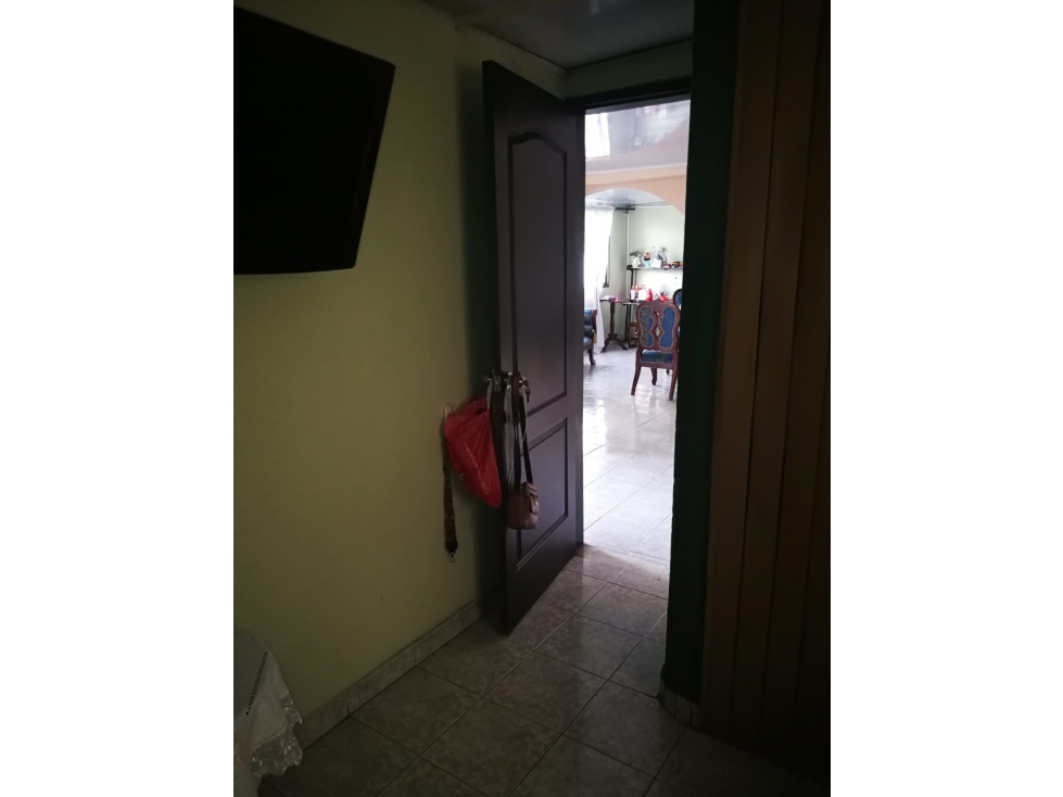 Se vende hermosa casa en la Av 30 de agosto Vivienda independiente — foto 6