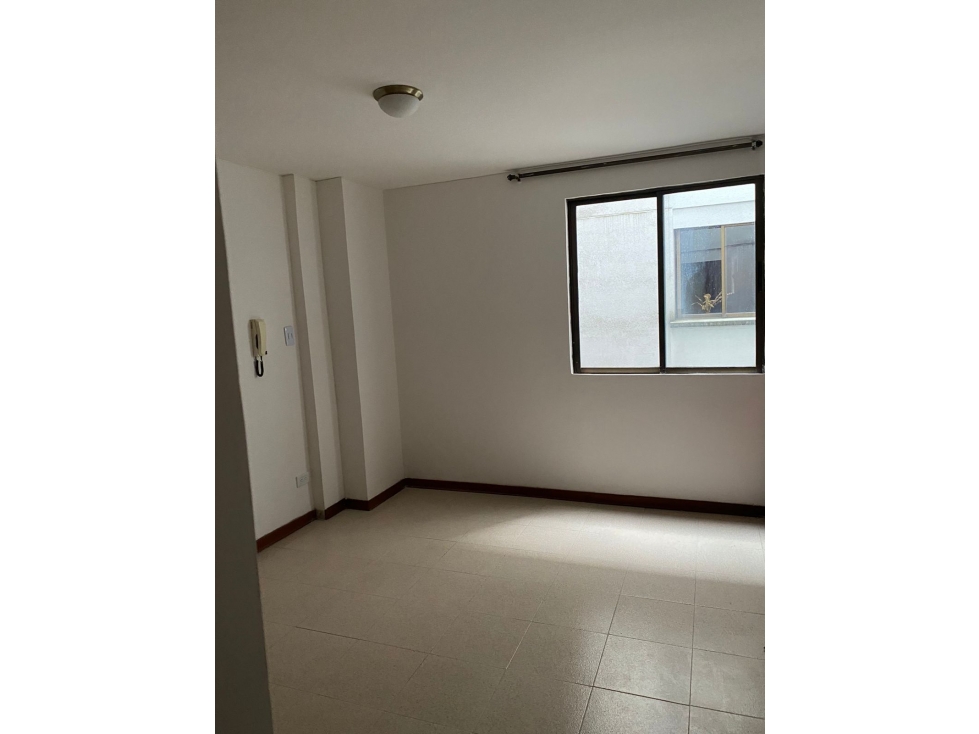 SE VENDE HERMOSO APARTAMENTO EN LOS ALPES — foto 4