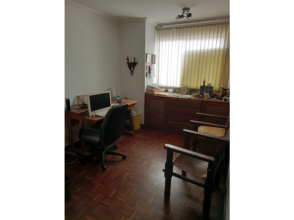 SE VENDE APARTAMENTO EN EL CENTRO AREA 169 MTS — foto 5